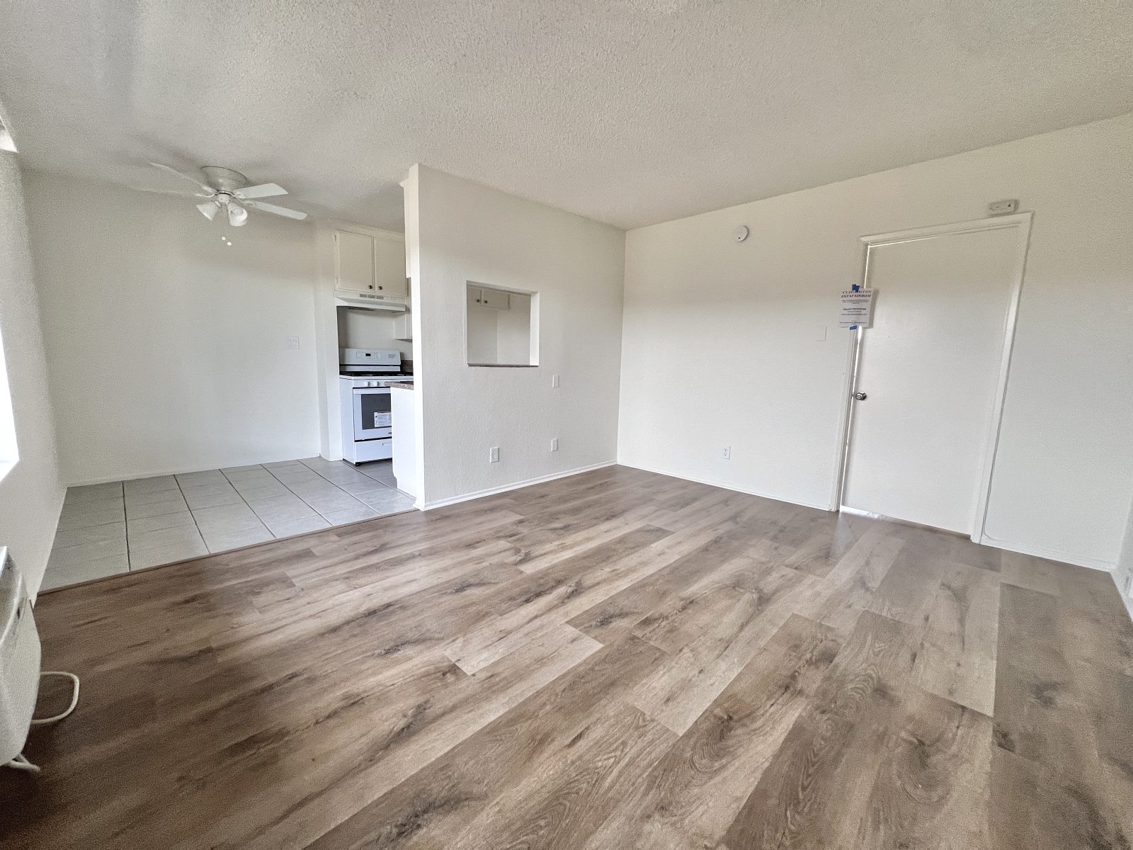 7655 LANKERSHIM BLVD Apt. 14 interior